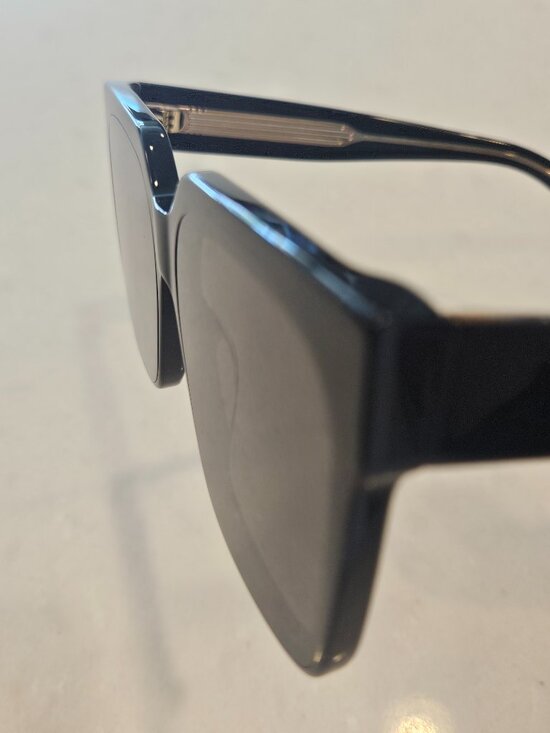 DIFF Iconica Thea Designer Square Oversize Sunglasses - Black Frame/Grey Lenses main image 6
